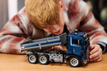 LEGO - Technic - Le camion à benne basculante