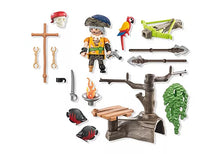 Pirate avec arbalète, flèche et poissons à viser