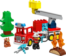 LEGO - DUPLO - Le camion de pompiers avec un boyau et un pompier