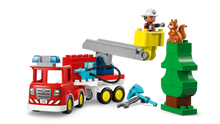 LEGO - DUPLO - Le camion de pompiers avec un boyau et un pompier