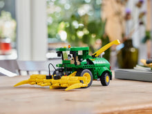 LEGO - Technic - John Deere 9700 Forage Harvester (Ensileuse)