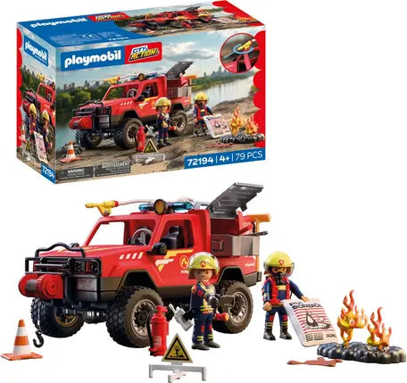 Pick-up de pompiers et 2 personnages