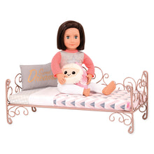 OG - Accessoires - Lit coeurs "Scrollwork Bed" pour poupée de 46 cm (18 pouces)