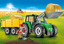 Tracteur avec remorque